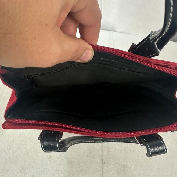 Things Remembered Red & Black Handbag With Dual Handles - Picture 8 of 8